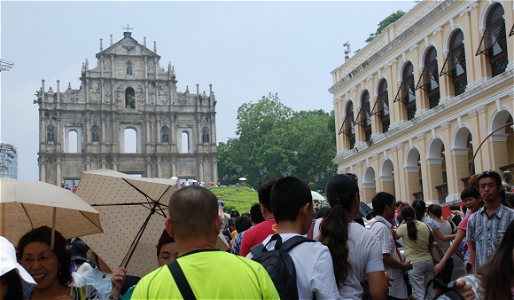 Dubai, Hongkong und Macau: Städte der Superlative